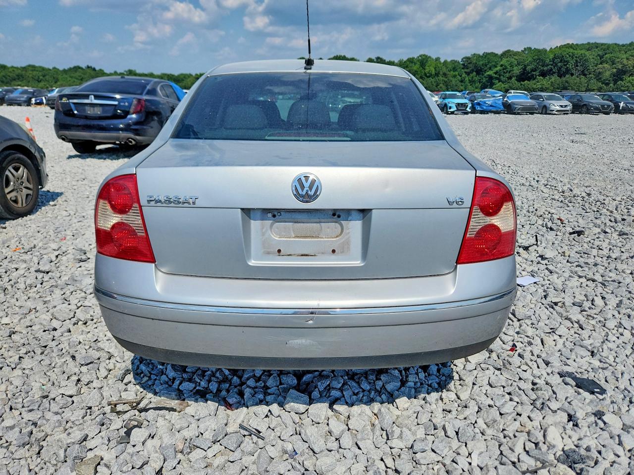 2004 VOLKSWAGEN PASSAT
