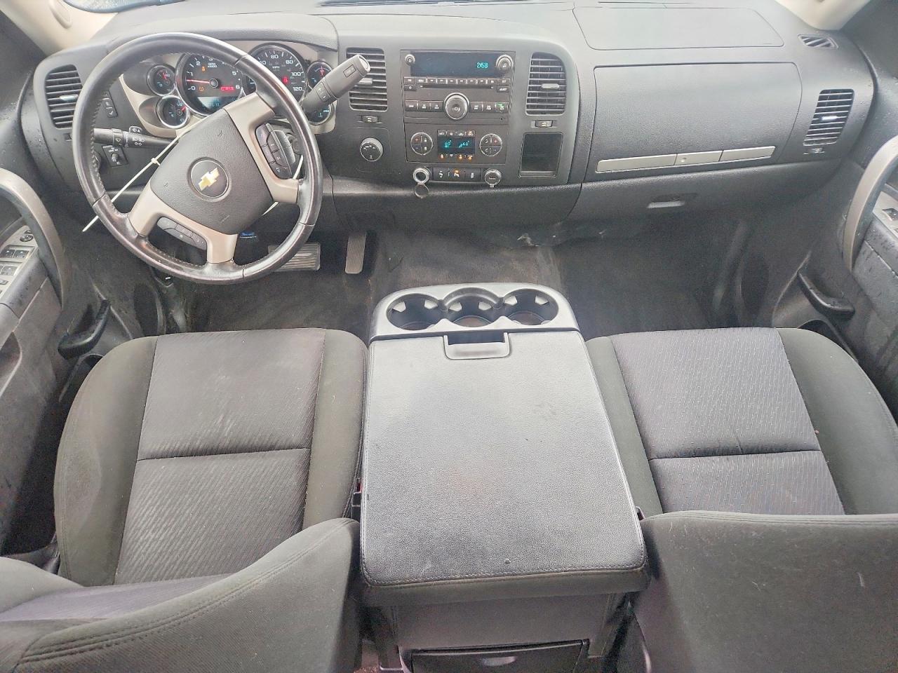 2013 CHEVROLET SILVERADO