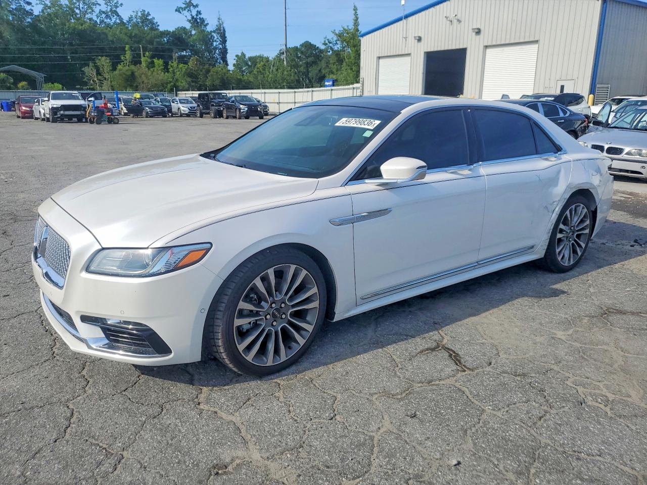 2017 LINCOLN CONTINENTL