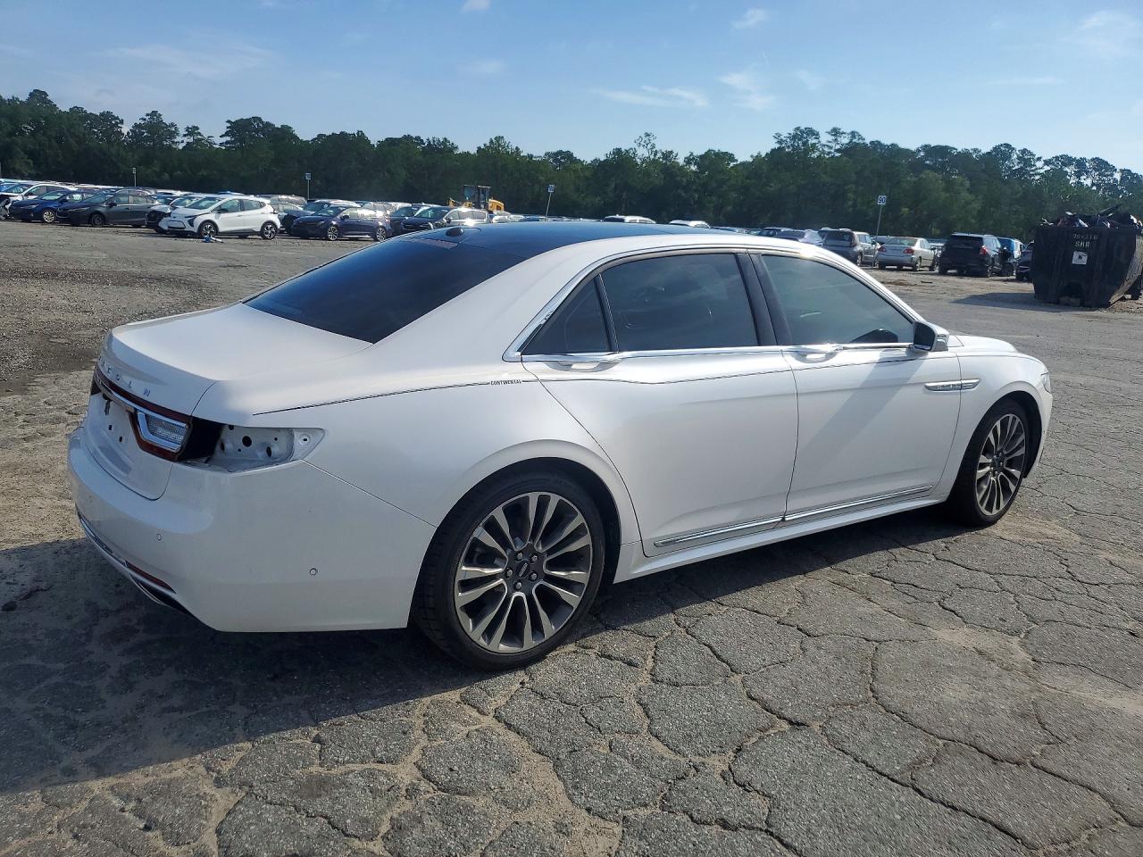 2017 LINCOLN CONTINENTL