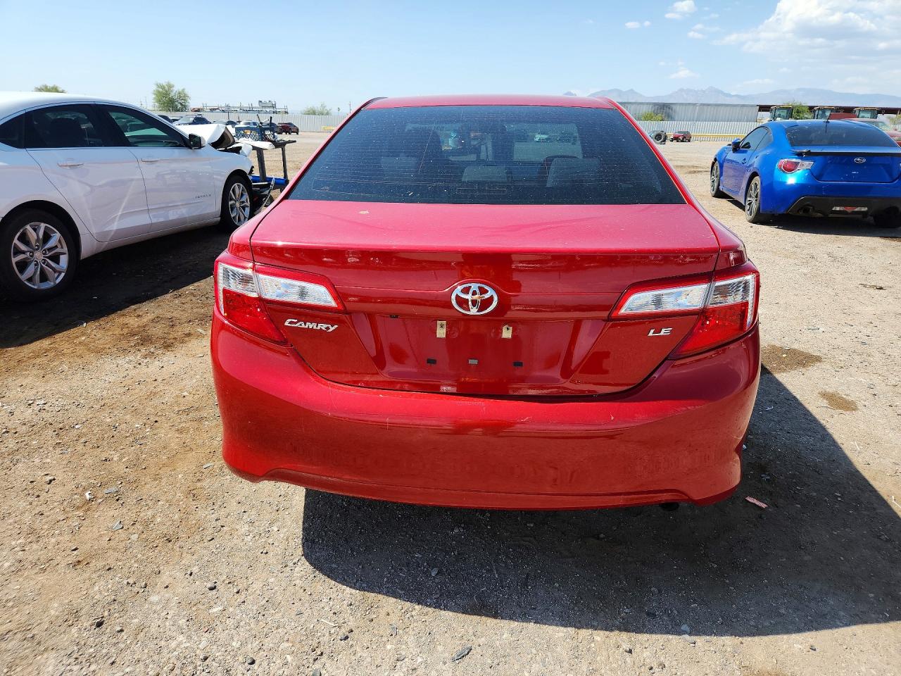 2014 TOYOTA CAMRY