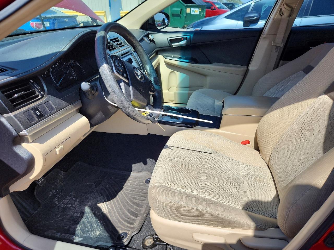 2014 TOYOTA CAMRY