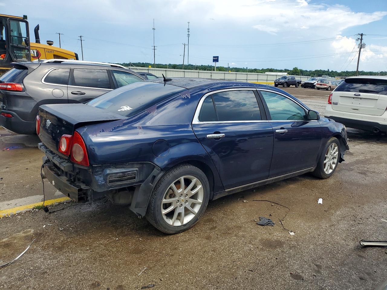 2011 CHEVROLET MALIBU
