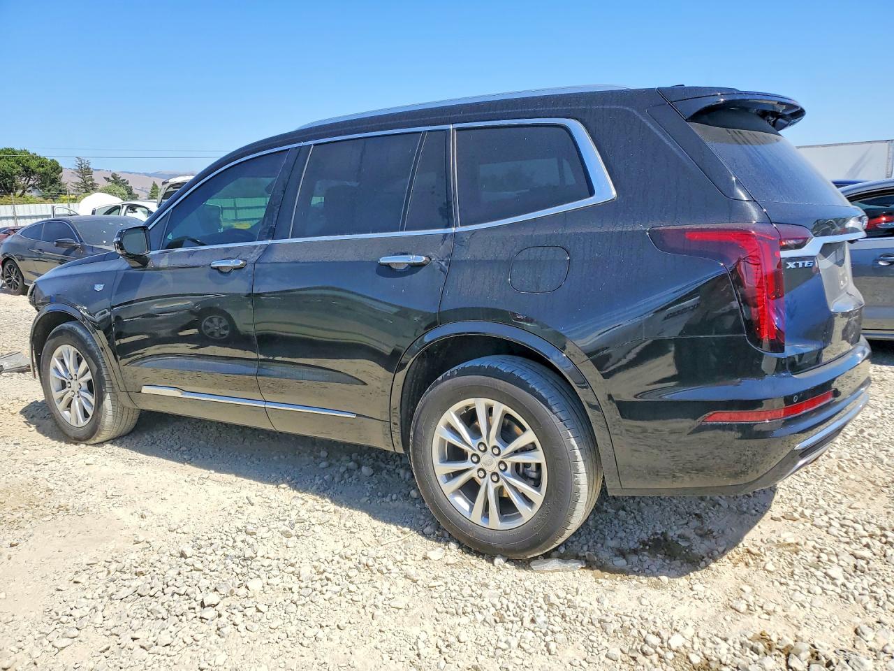 2025 CADILLAC XT6