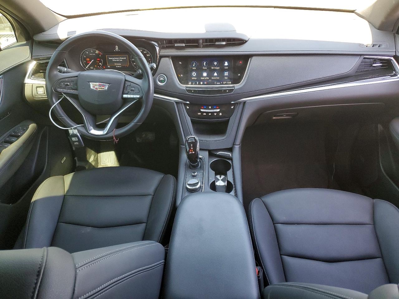 2025 CADILLAC XT6