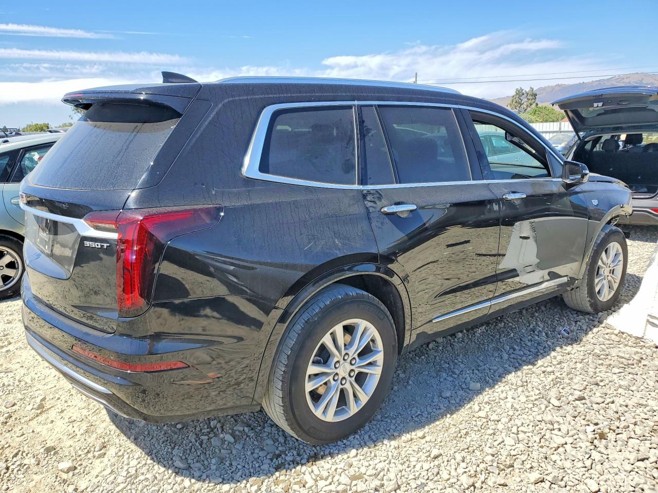 2025 CADILLAC XT6
