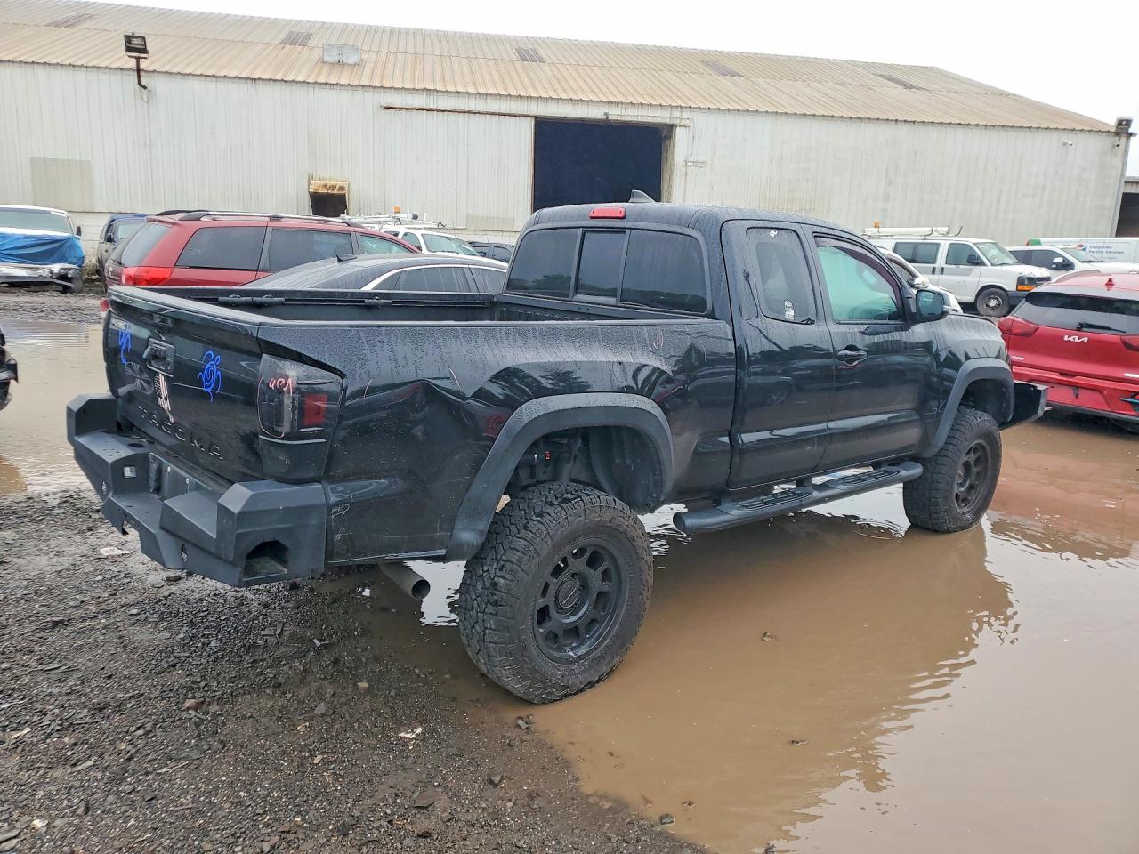 2018 TOYOTA TACOMA