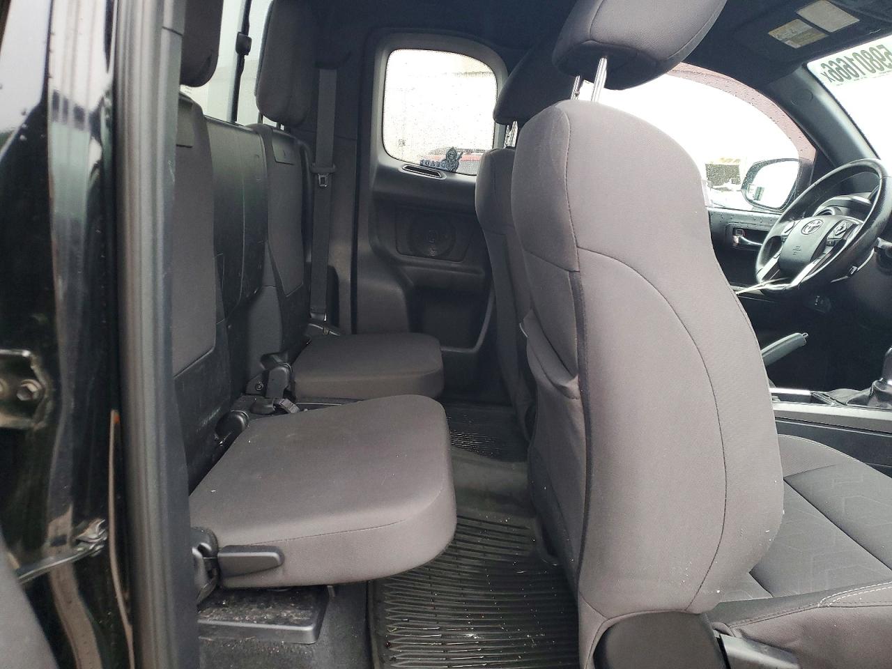 2018 TOYOTA TACOMA