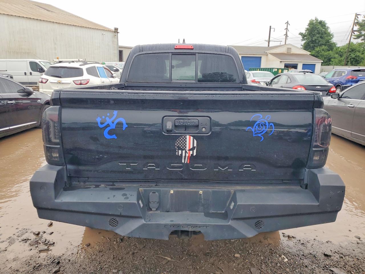 2018 TOYOTA TACOMA