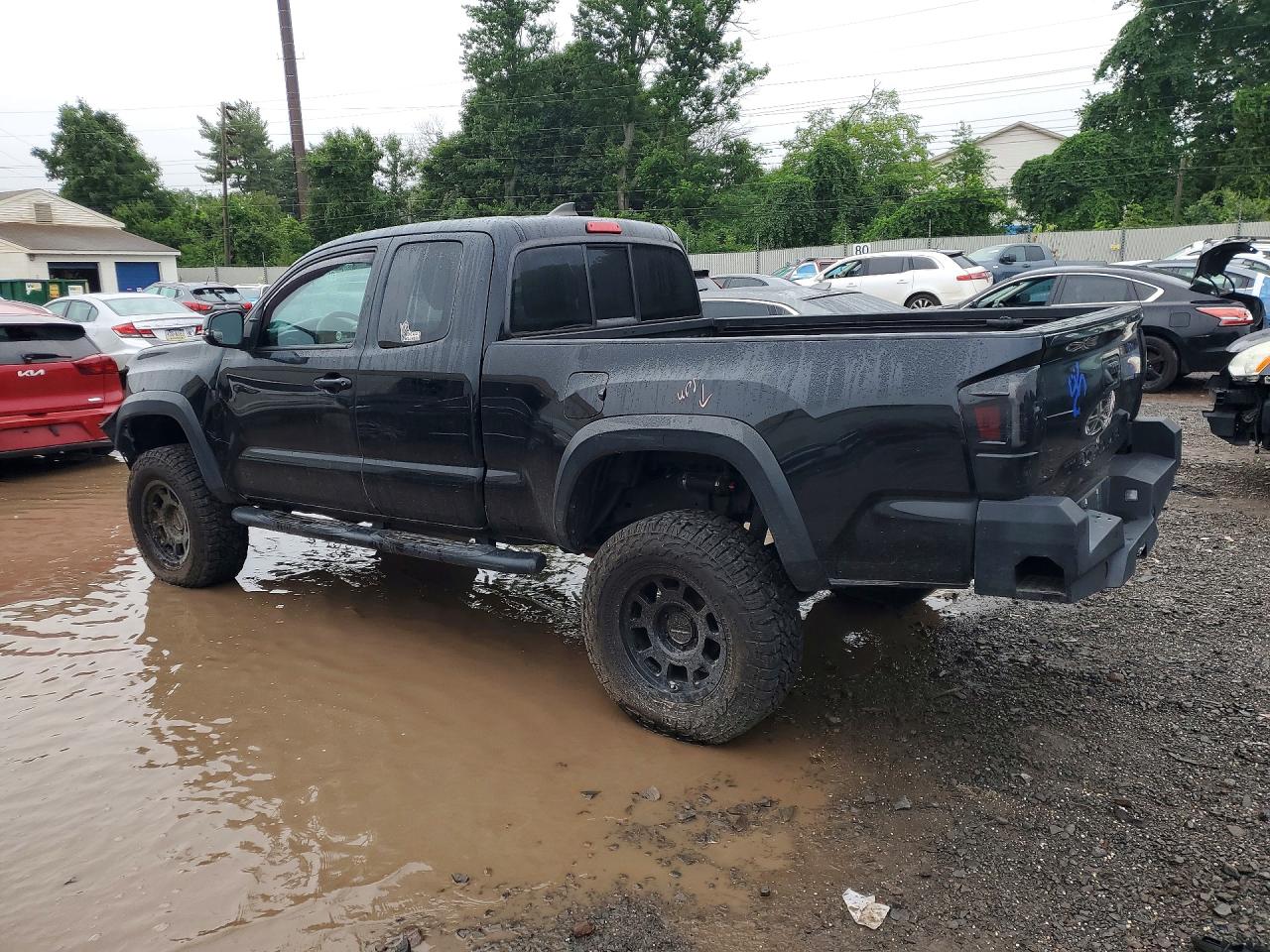 2018 TOYOTA TACOMA