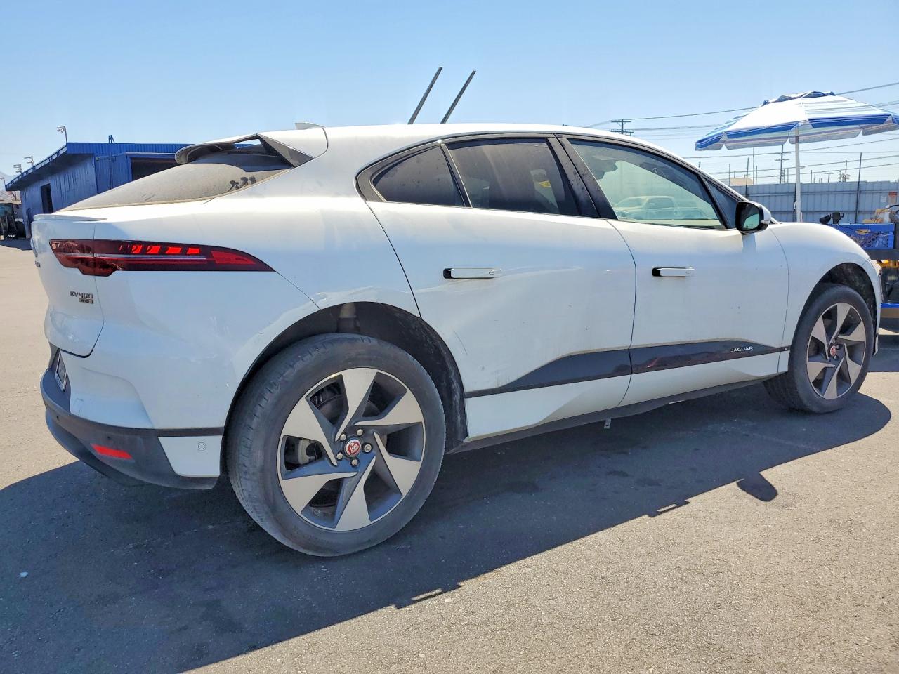 2019 JAGUAR BUV