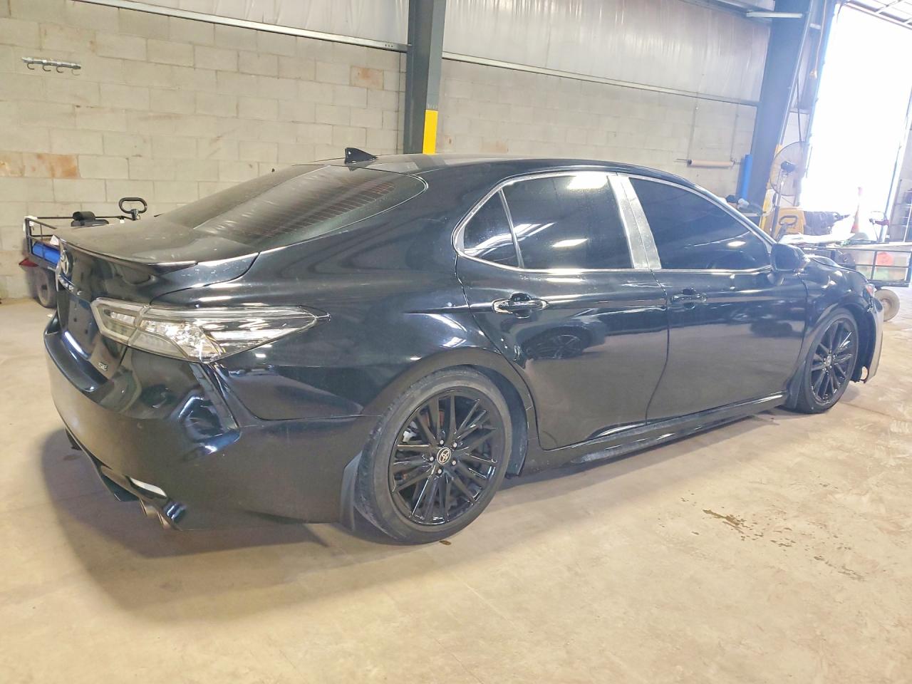 2023 TOYOTA CAMRY