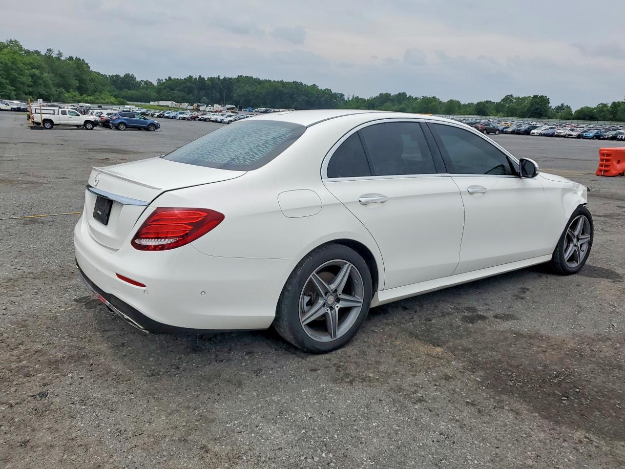 2017 MERCEDES-BENZ E-CLASS