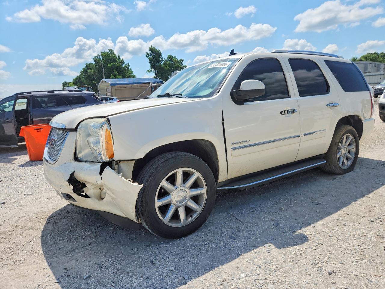 2014 GMC YUKON