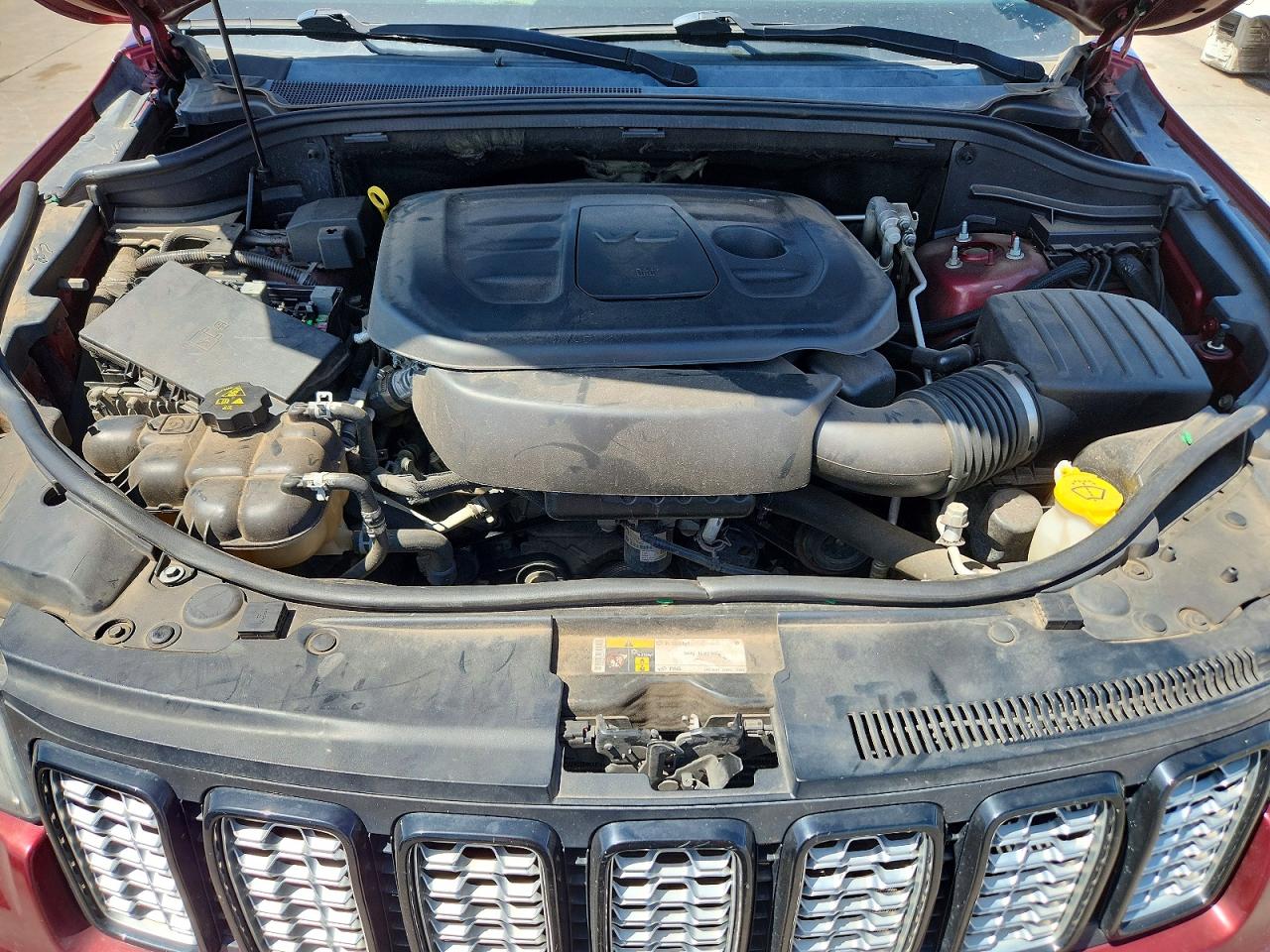 2020 JEEP CHEROKEE