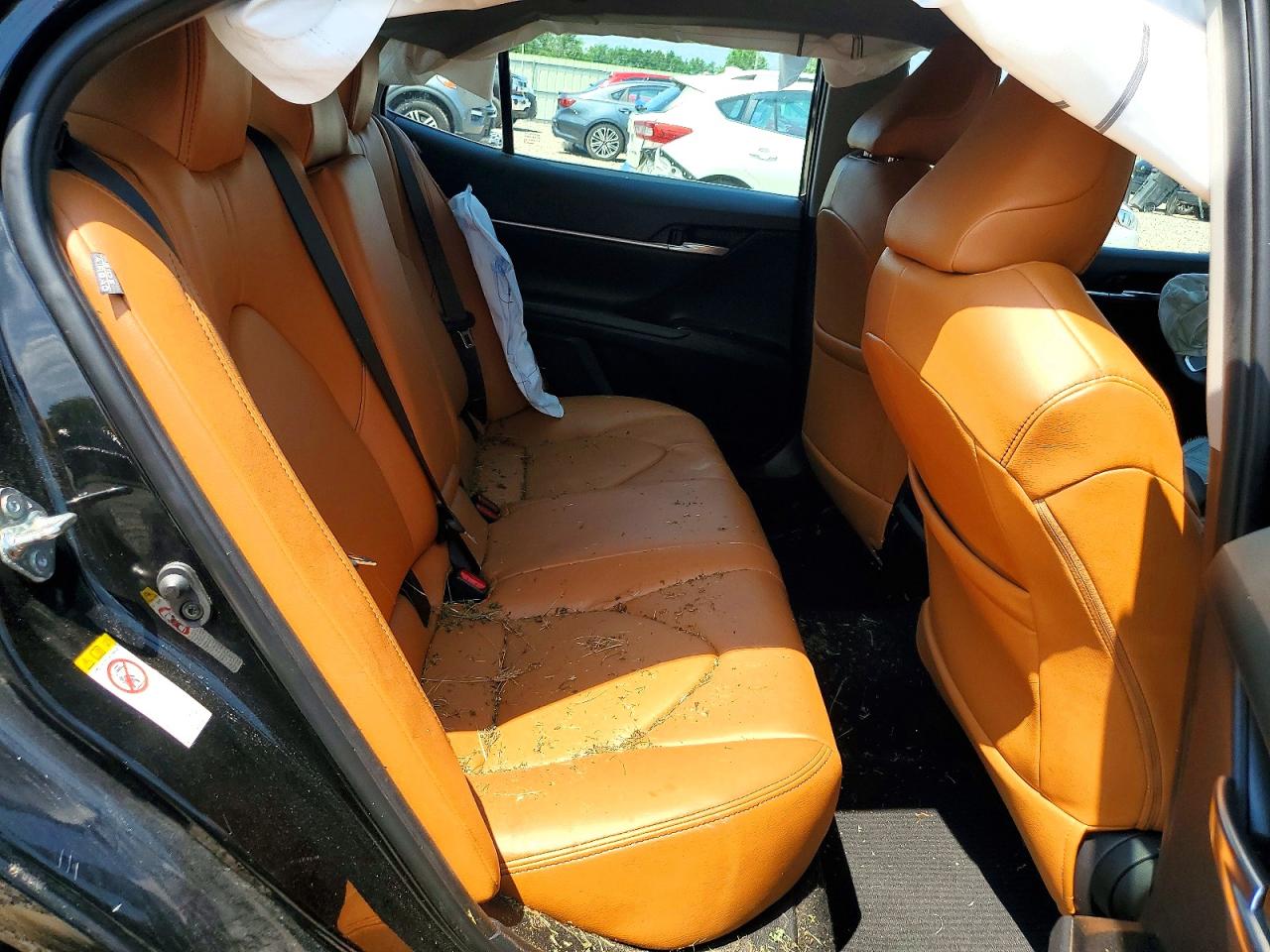 2018 TOYOTA CAMRY