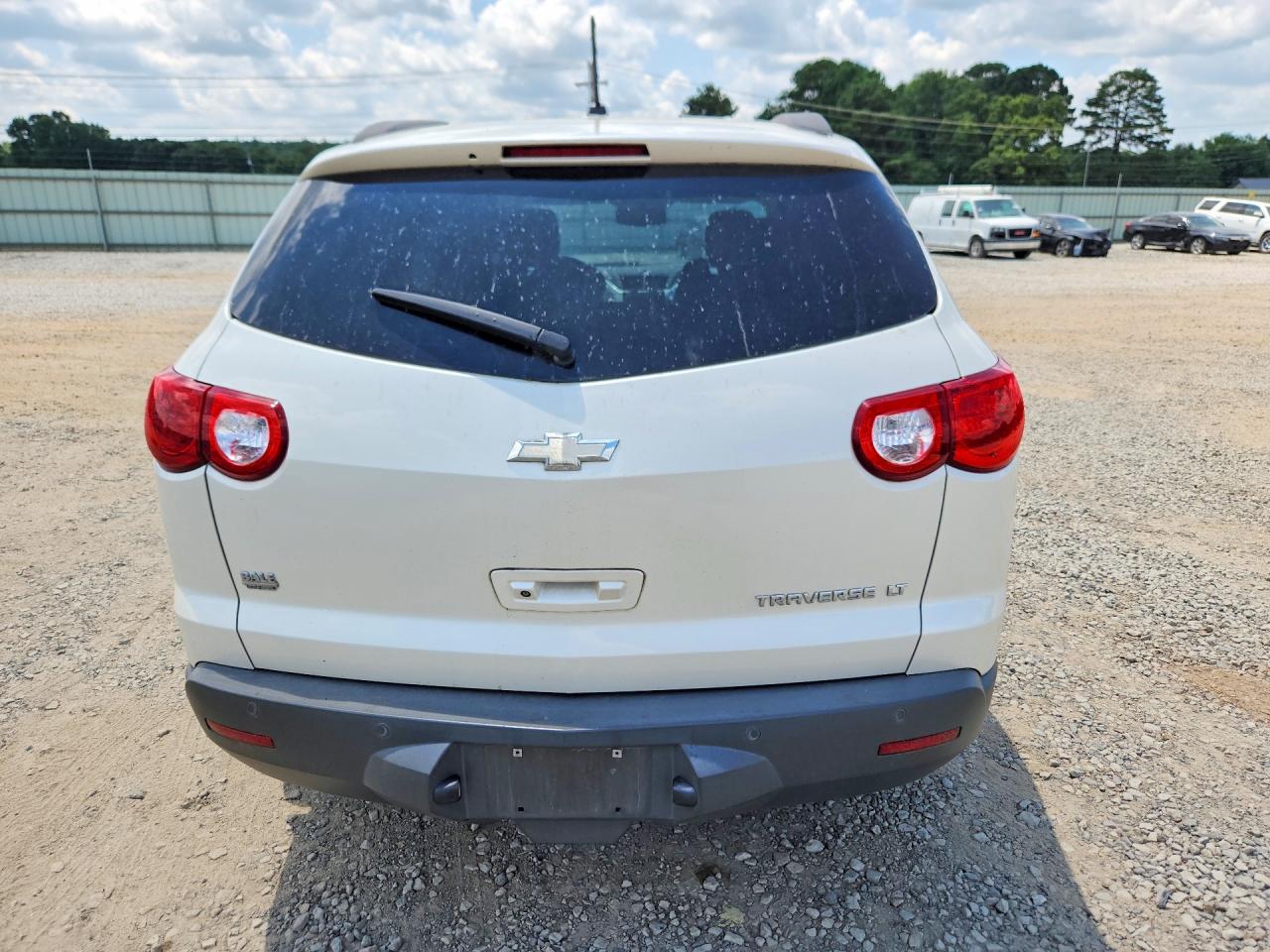 2011 CHEVROLET TRAVERSE
