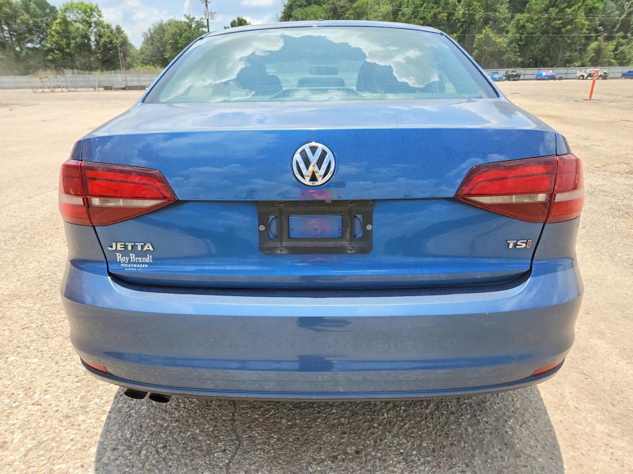 2017 VOLKSWAGEN JETTA