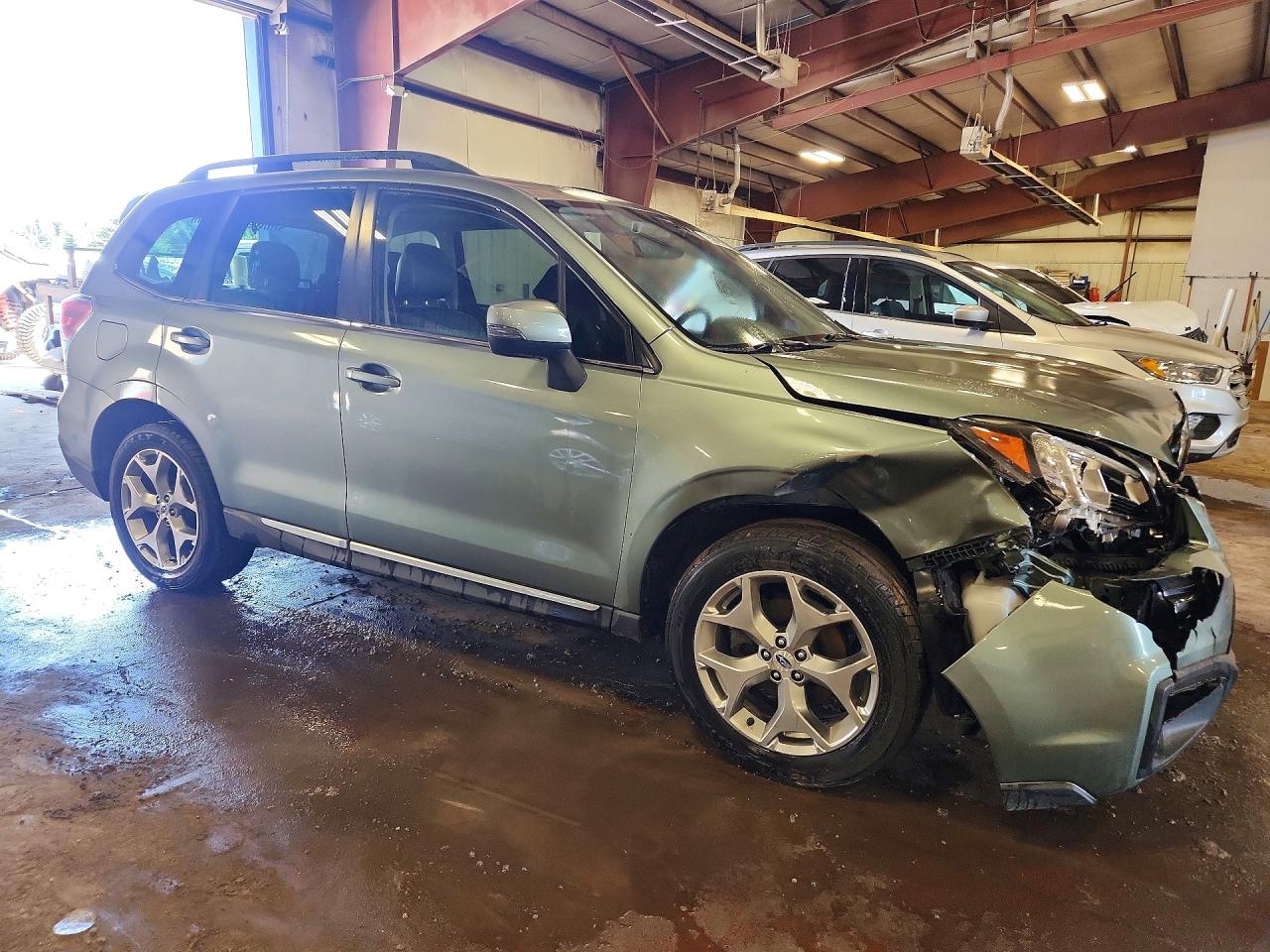 2017 SUBARU FORESTER