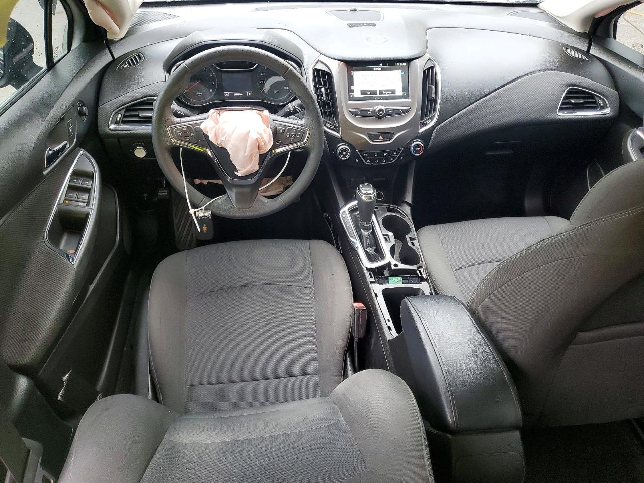 2018 CHEVROLET CRUZE