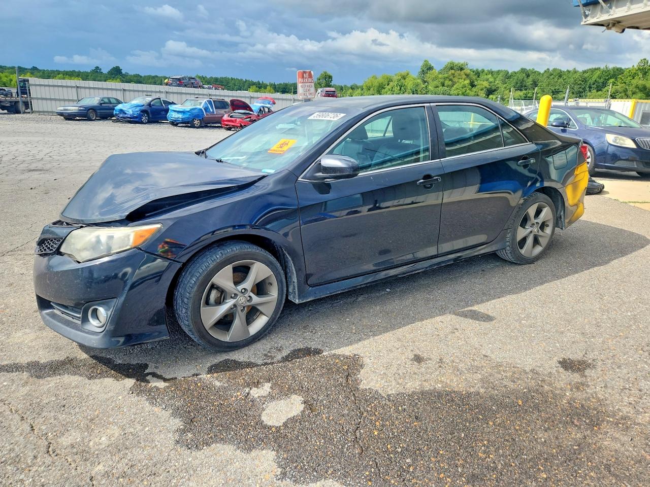 2012 TOYOTA CAMRY