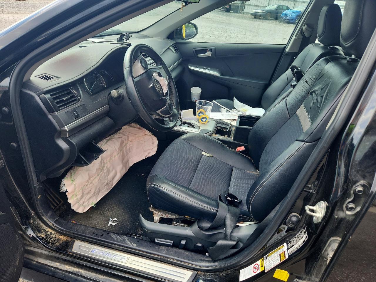 2012 TOYOTA CAMRY