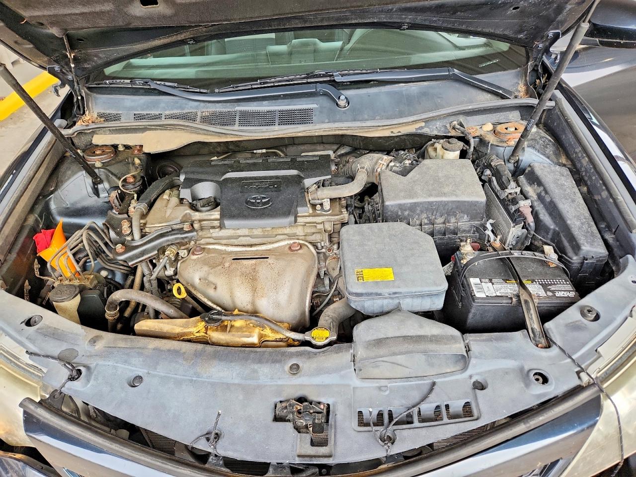 2014 TOYOTA CAMRY