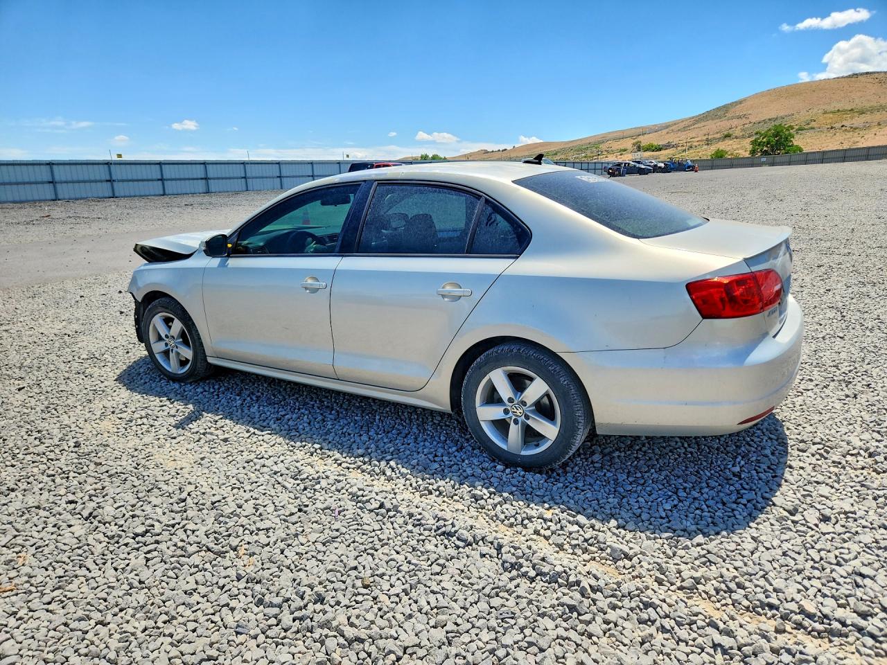 2012 VOLKSWAGEN JETTA