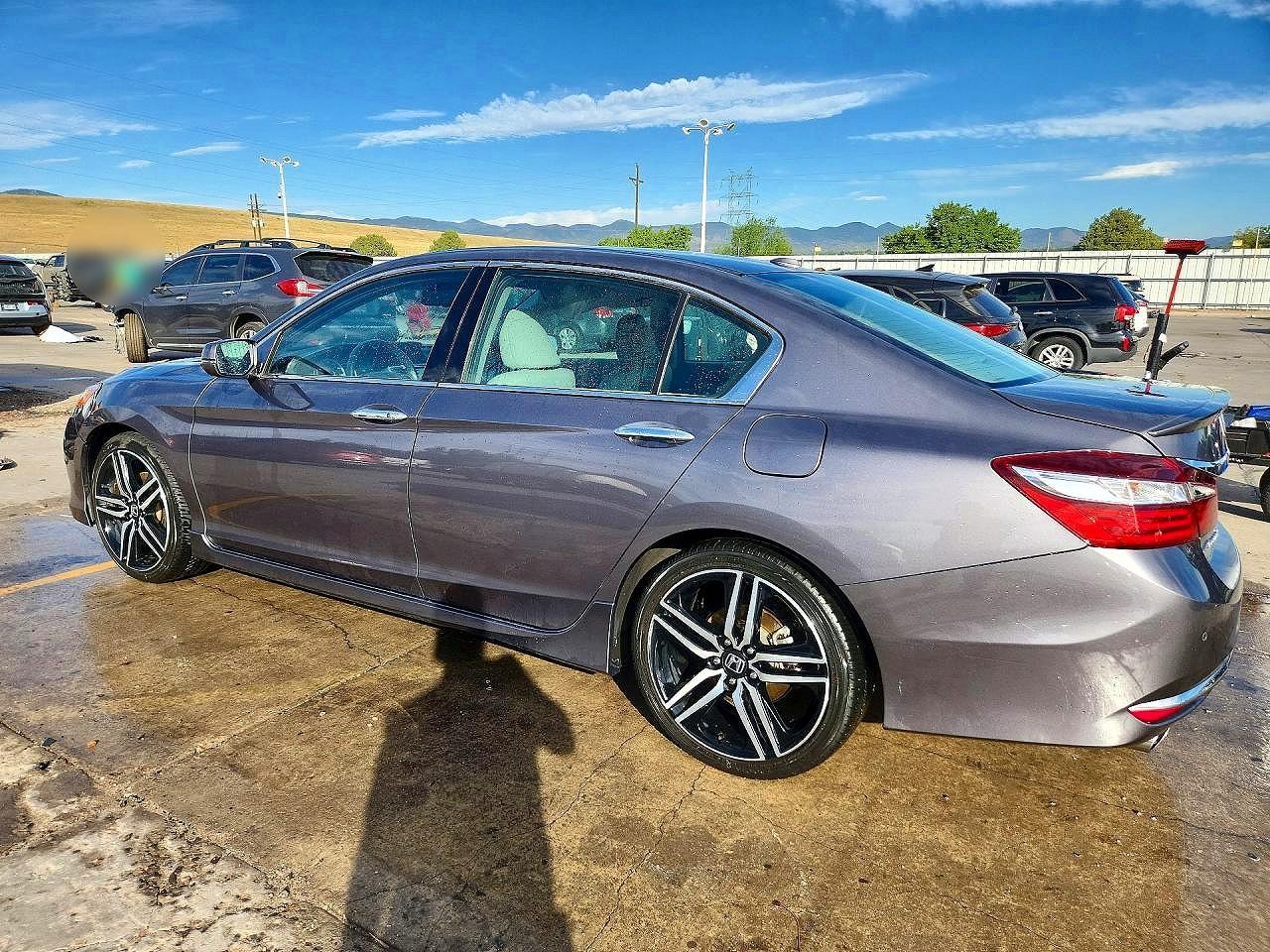 2016 HONDA ACCORD