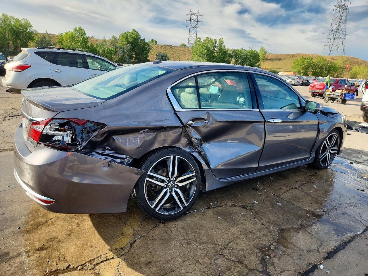 2016 HONDA ACCORD