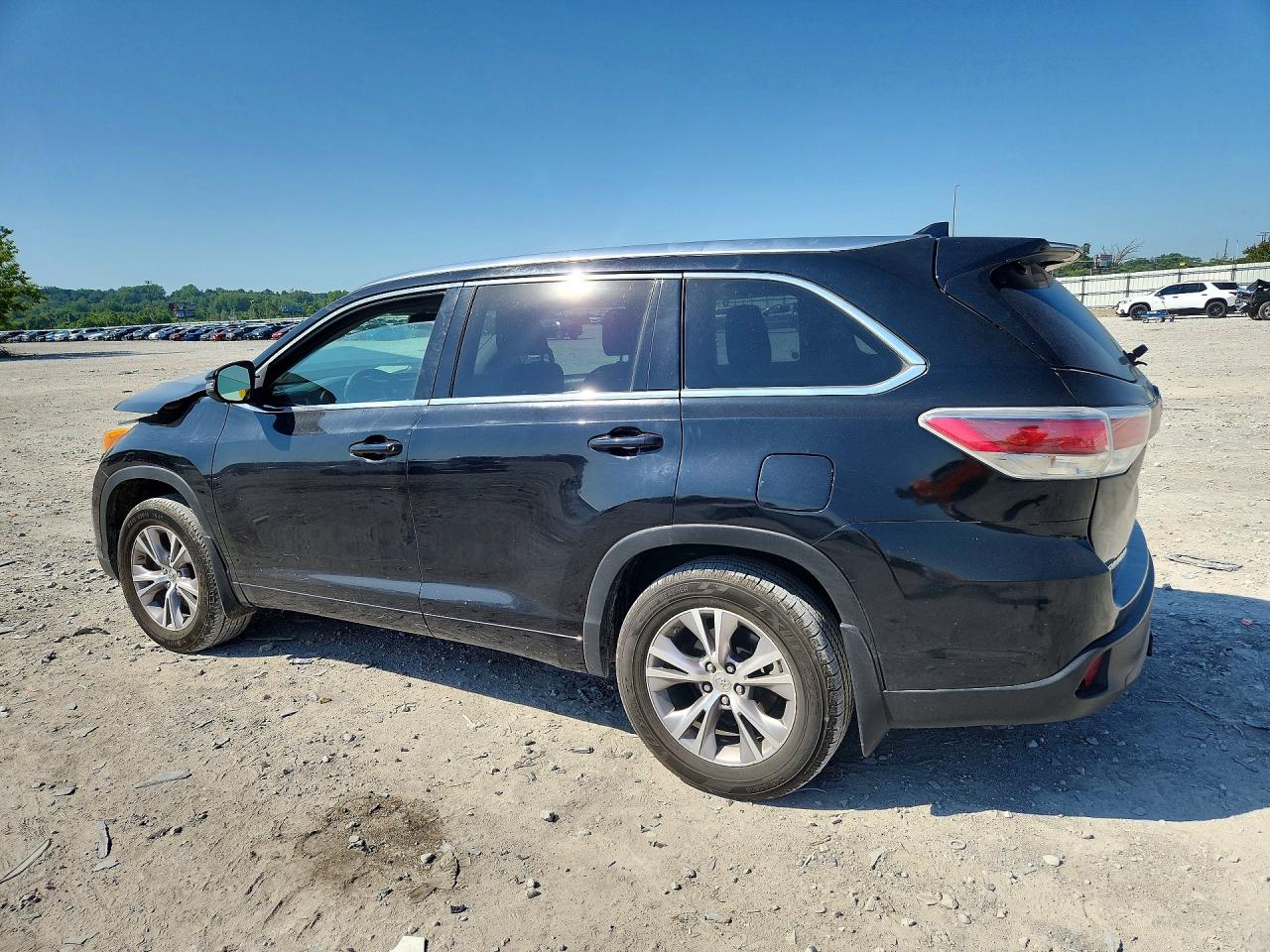 2015 TOYOTA HIGHLANDER