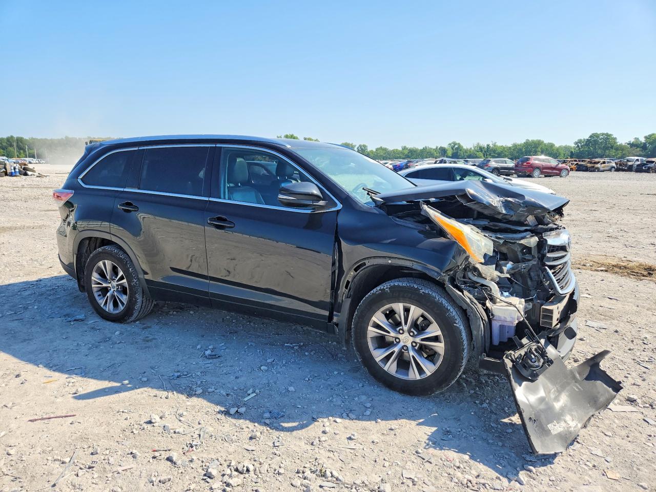 2015 TOYOTA HIGHLANDER