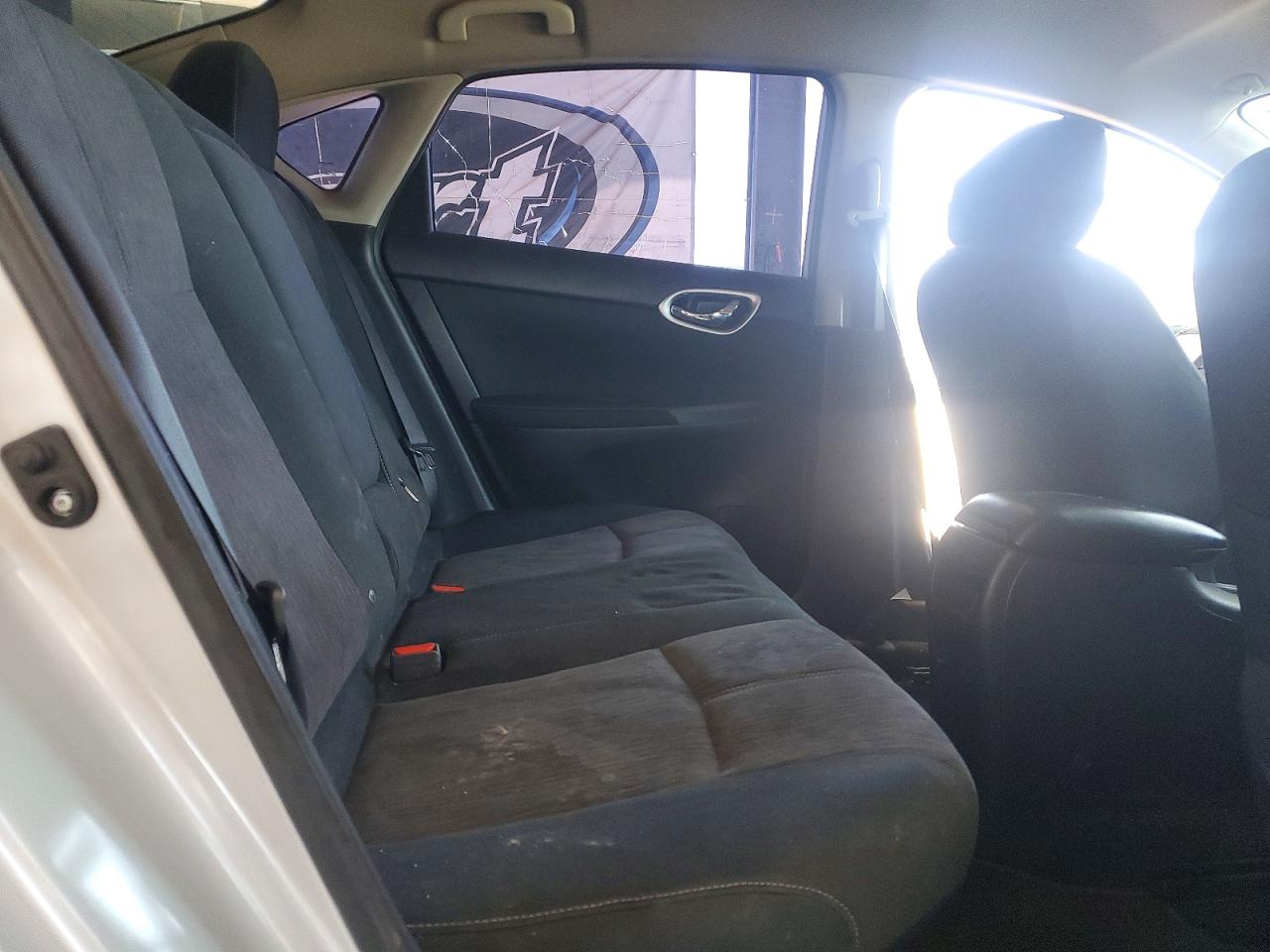 2015 NISSAN SENTRA