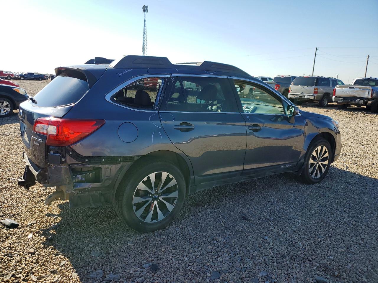 2017 SUBARU OUTBACK