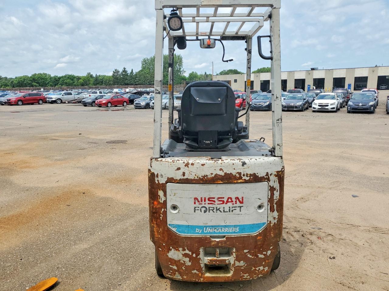 2013 UNICARIERS FORKLIFT