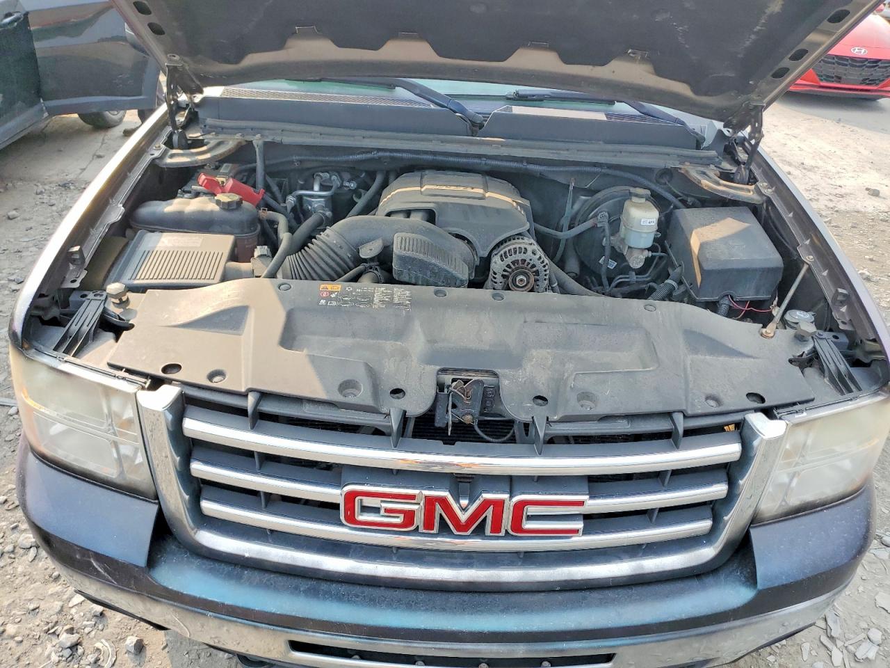 2013 GMC SIERRA