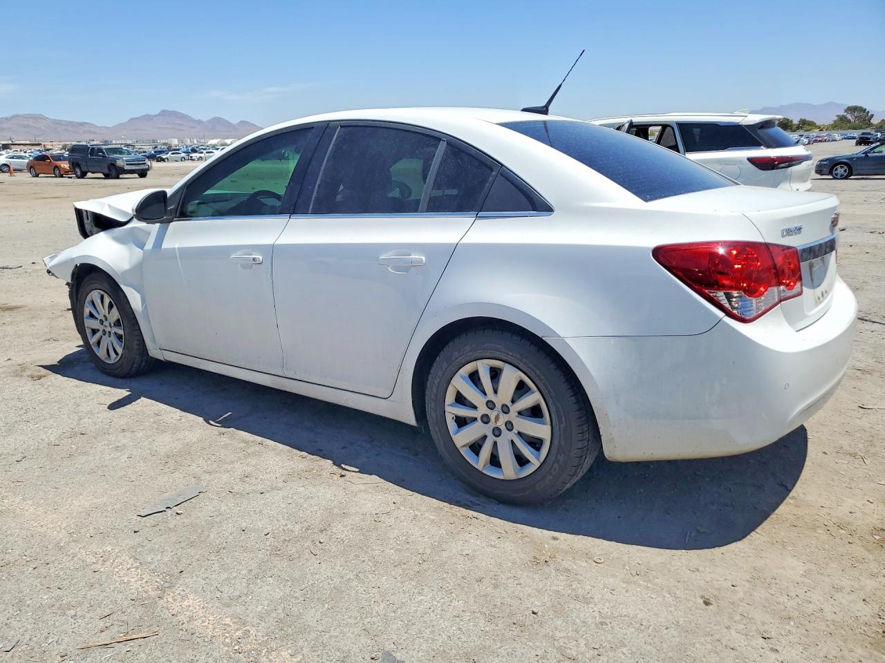 2011 CHEVROLET CRUZE