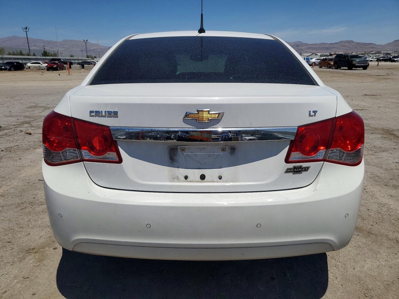 2011 CHEVROLET CRUZE