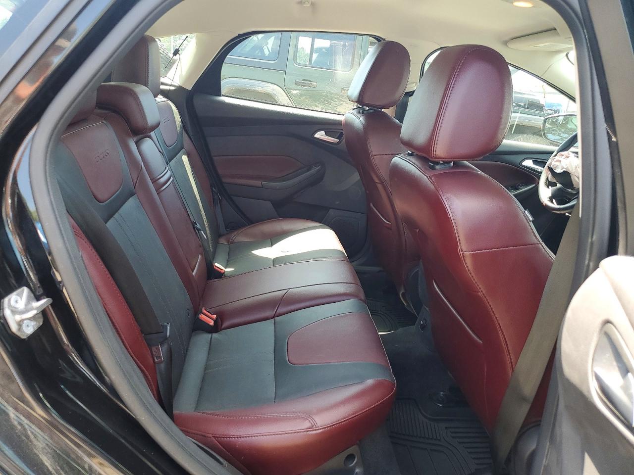 2014 FORD FOCUS