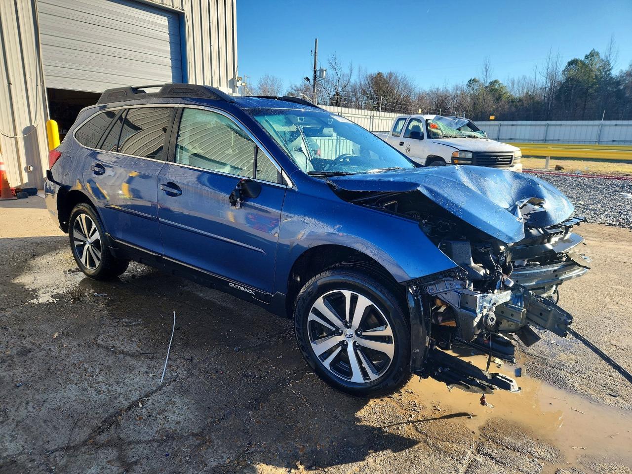 2019 SUBARU OUTBACK