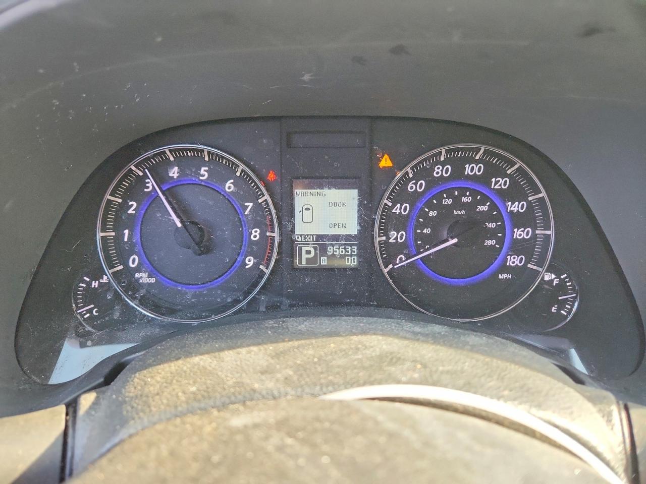 2012 INFINITI FX35 BASE