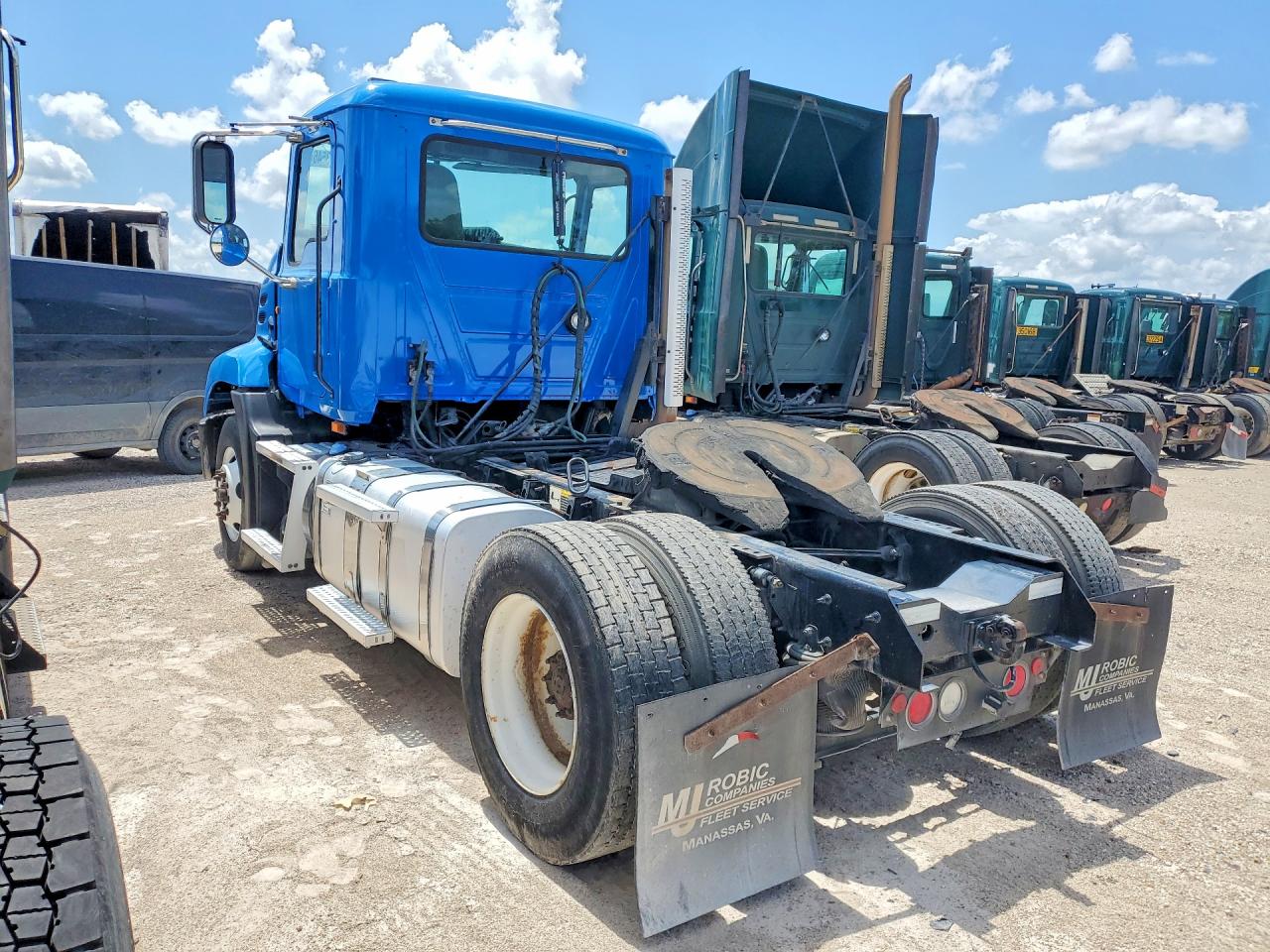 2015 MACK ALL OTHER