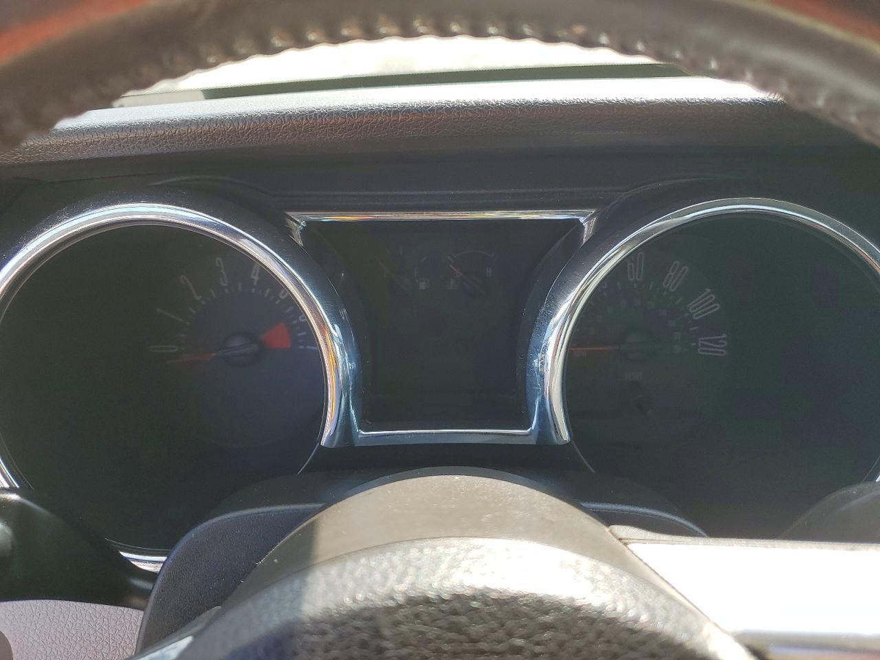 2005 FORD MUSTANG