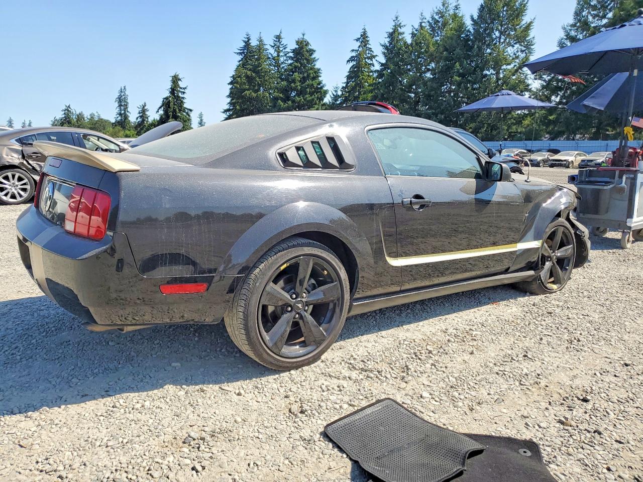 2005 FORD MUSTANG