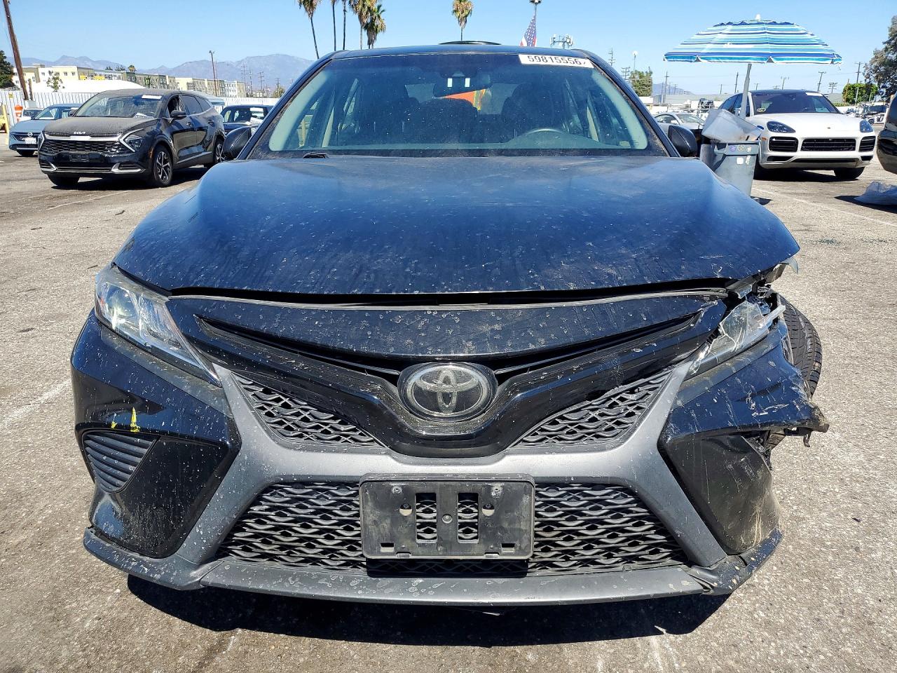 2018 TOYOTA CAMRY