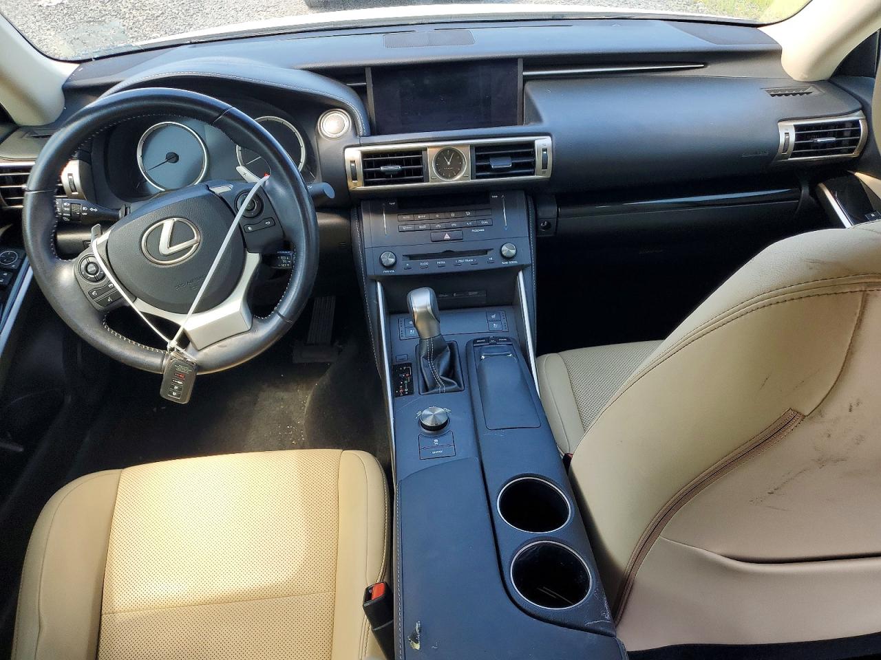 2016 LEXUS IS