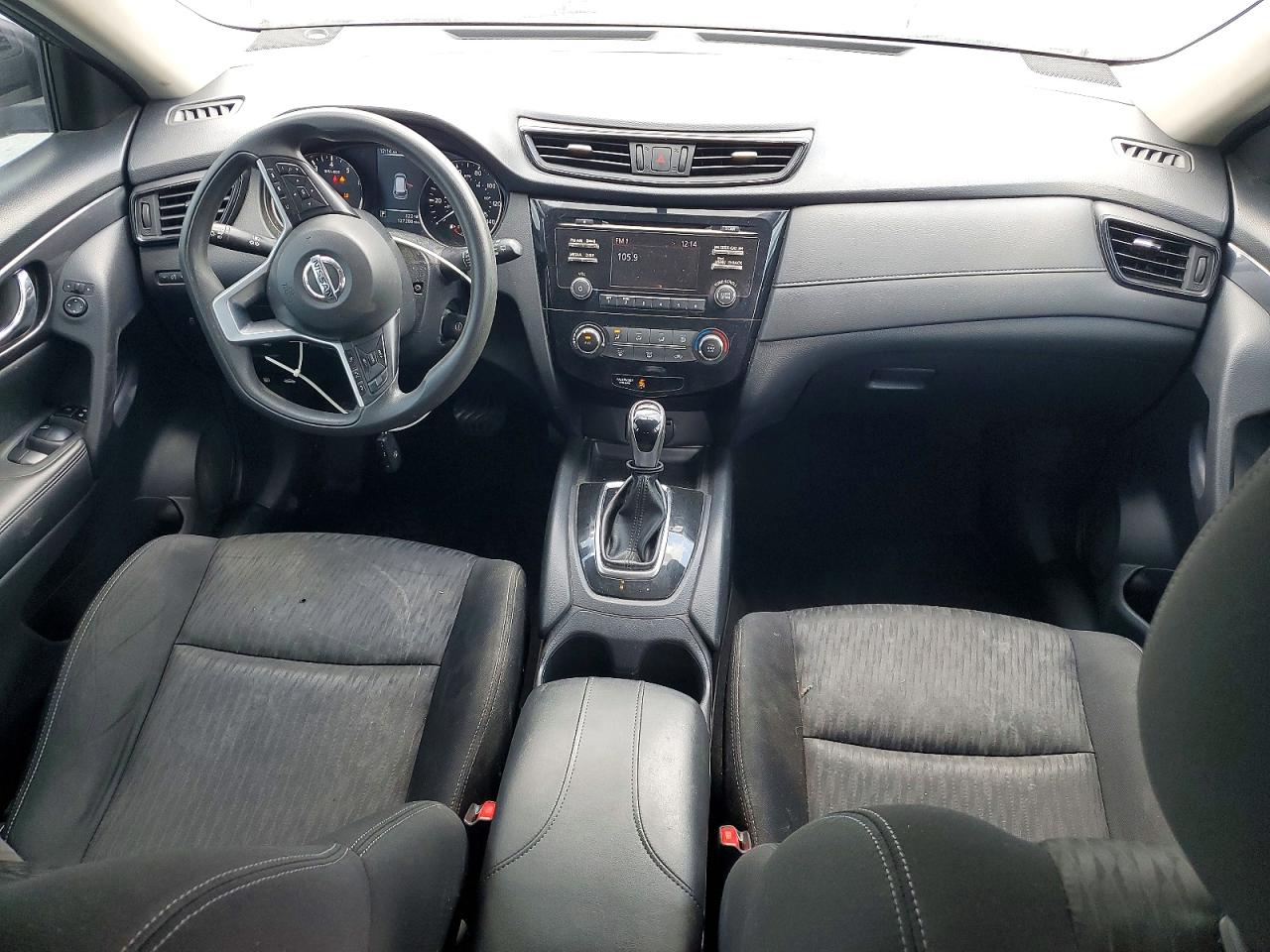 2017 NISSAN ROGUE