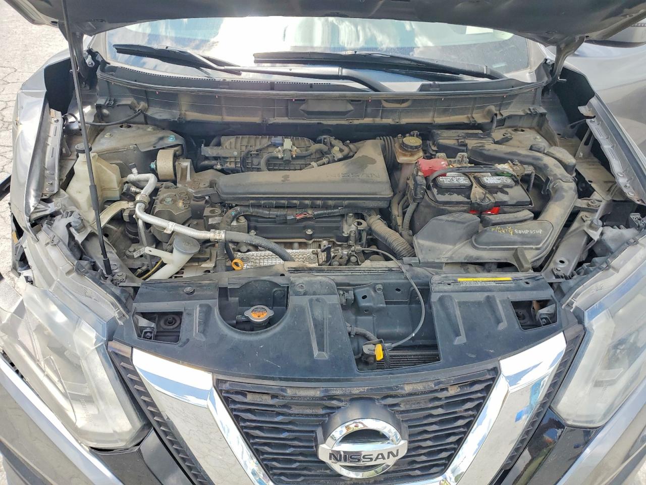 2017 NISSAN ROGUE