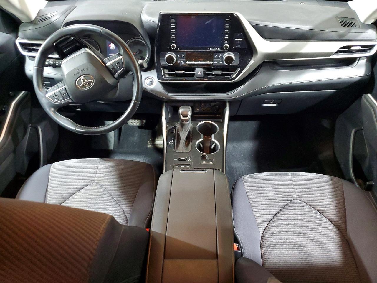 2021 TOYOTA HIGHLANDER