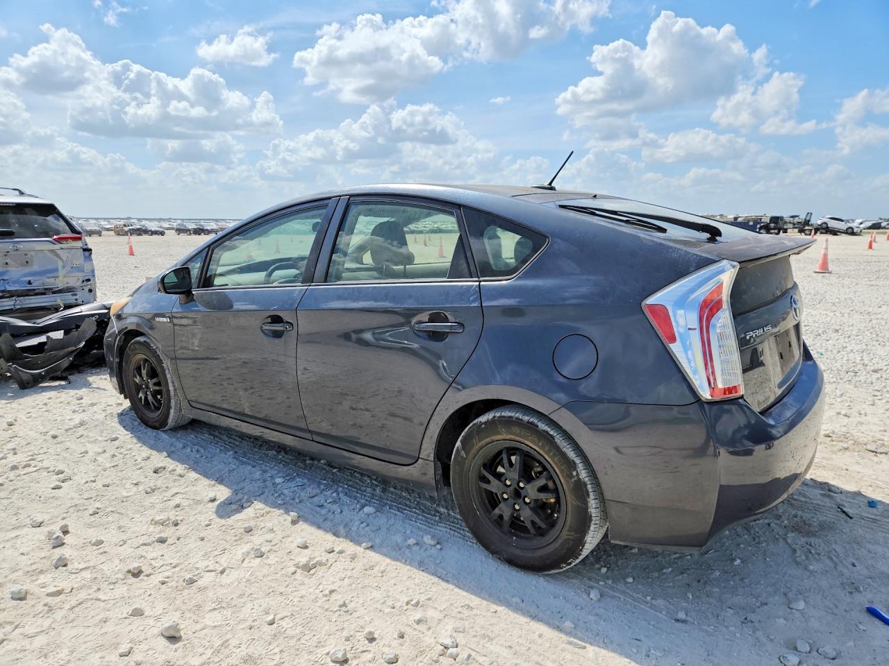 2012 TOYOTA PRIUS THRE